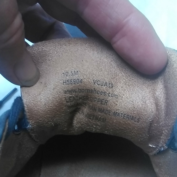 Men's Born Leather Sneaker - Picture 5 of 5